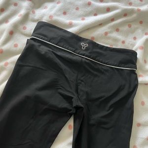 TNA bootleg pants medium